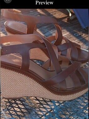 FRANCO SARTO SIZE 10 SASHAYS 10